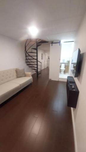 Duplex 131B